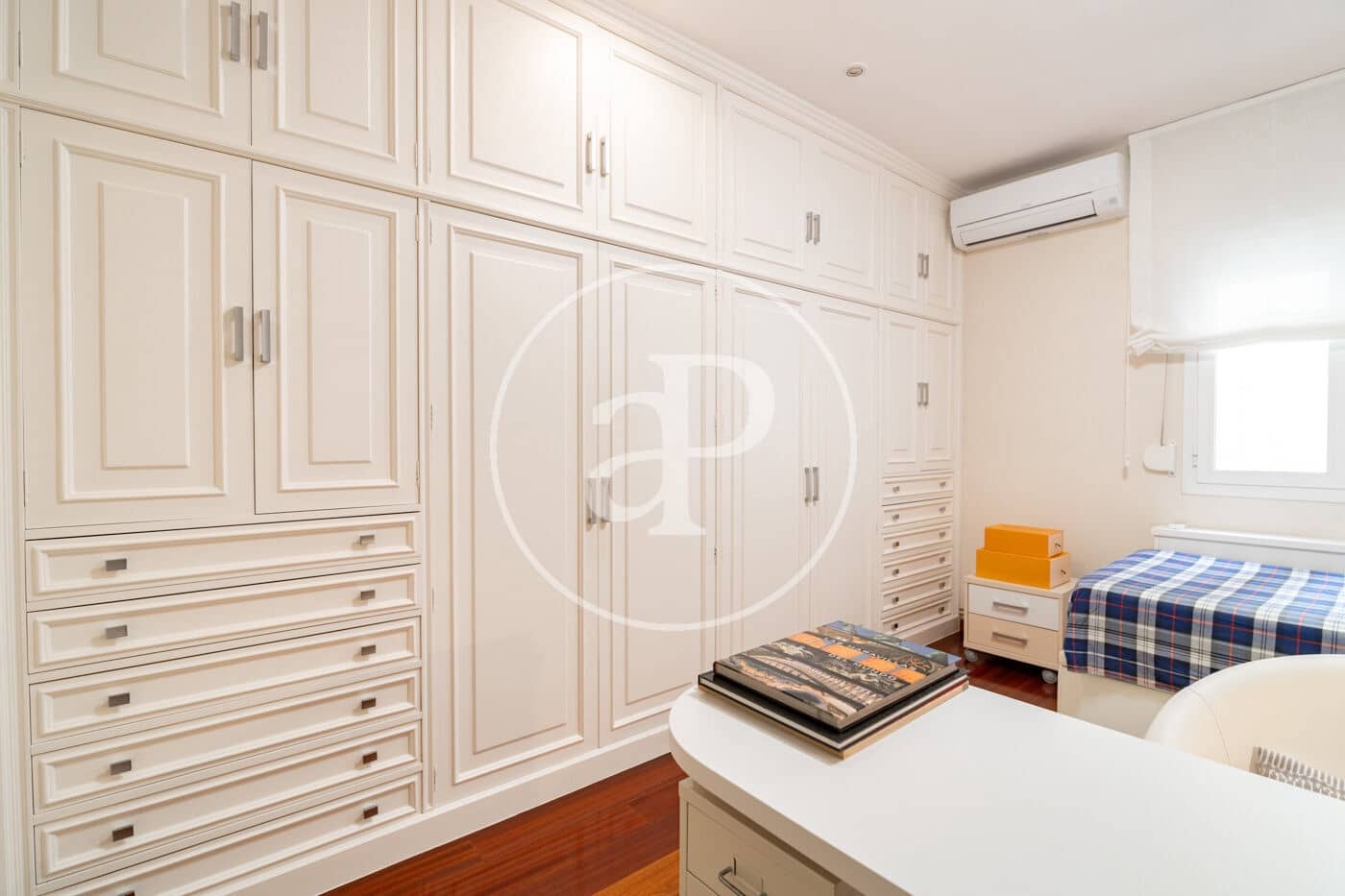 5 sypialnia Apartament do wynajęcia w Miasto Barcelona - 6 000 € (Ref: 9686403)