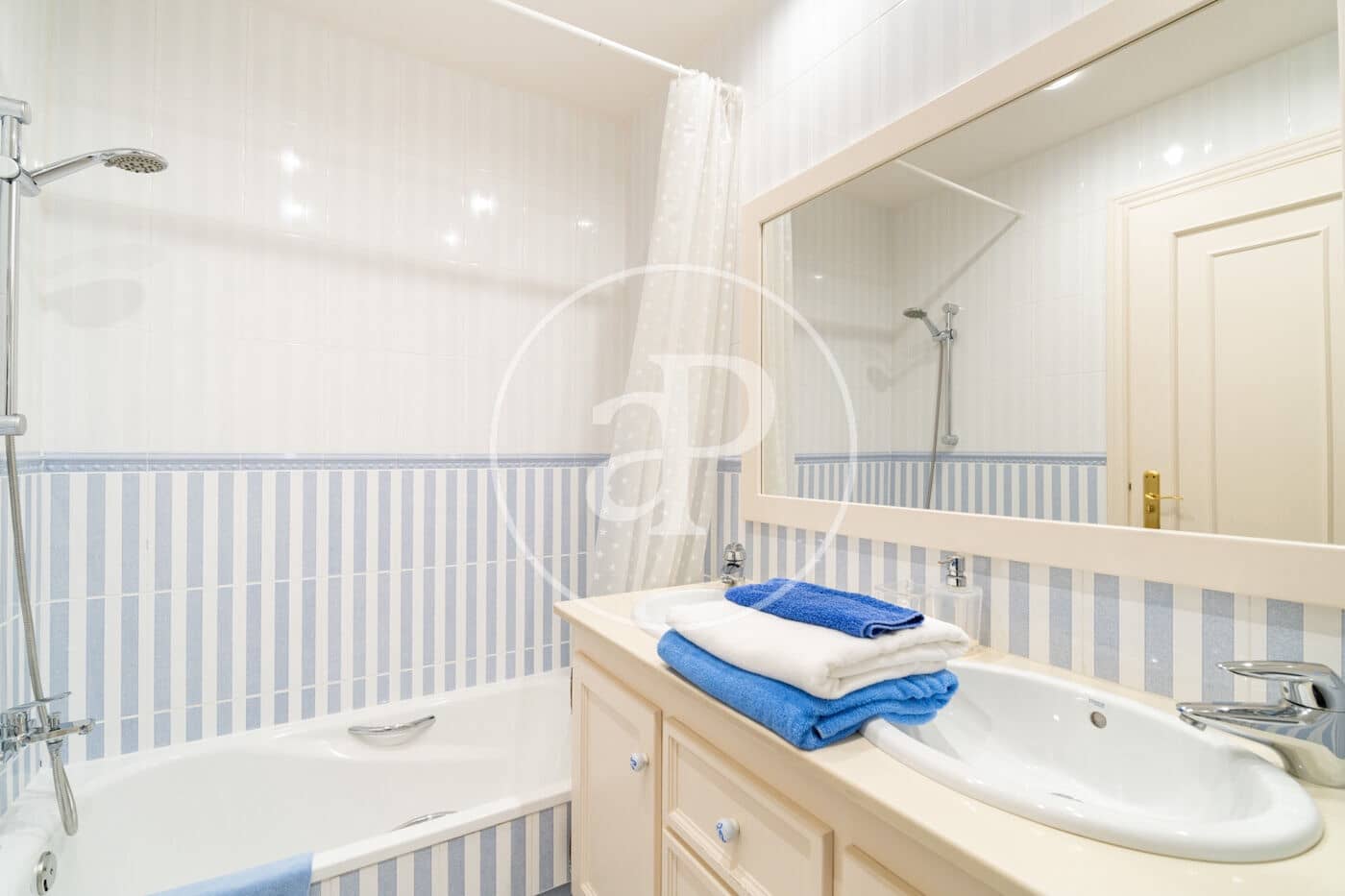 5 sypialnia Apartament do wynajęcia w Miasto Barcelona - 6 000 € (Ref: 9686403)