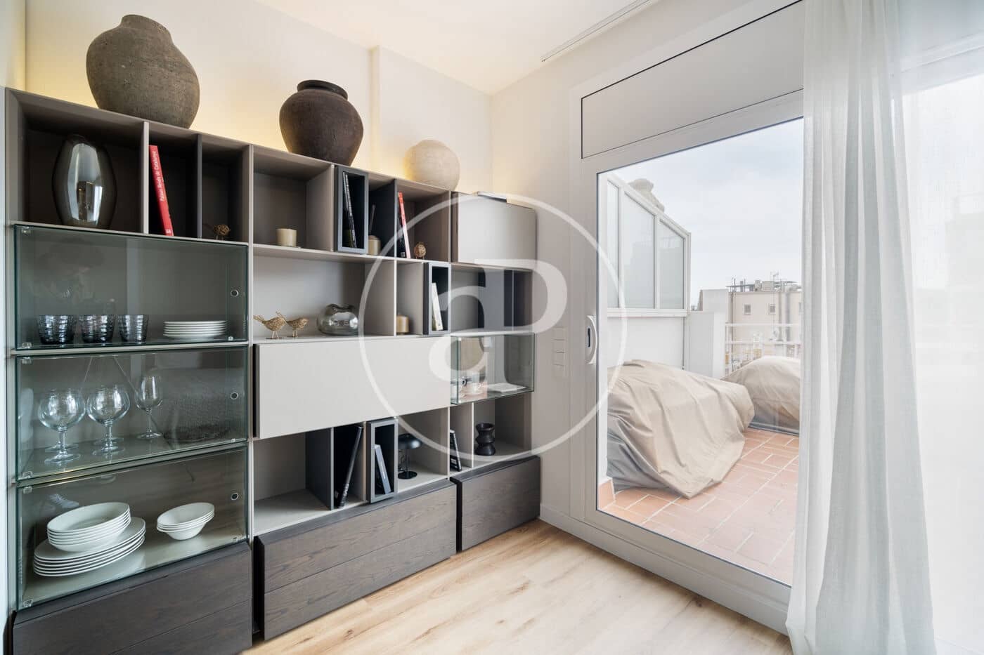 1 soverom Penthouse til salgs i Barcelona by - € 330 000 (Ref: 9686404)