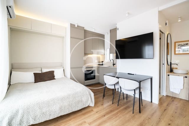 1 soverom Penthouse til salgs i La Sagrada Família, Barcelona by - € 330 000 (Ref: 9686404)
