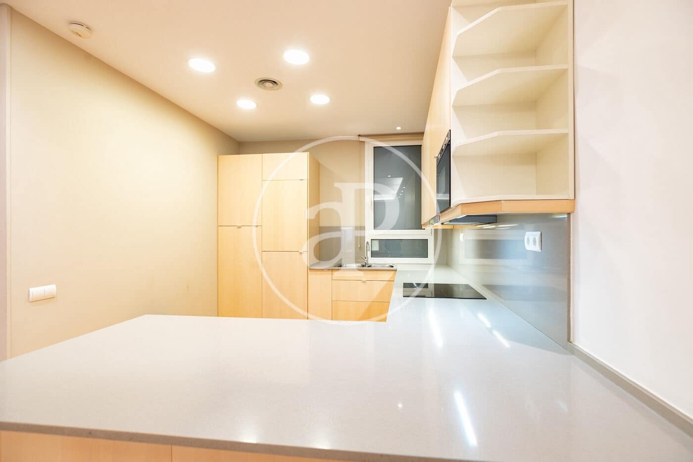 4 Zimmer Apartment zu vermieten in Barcelona Stadt - 3.000 € (Ref: 9686405)