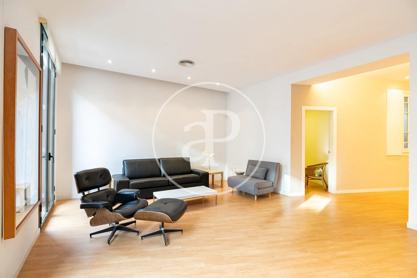 4 Zimmer Apartment zu vermieten in Barcelona Stadt - 3.000 € (Ref: 9686405)