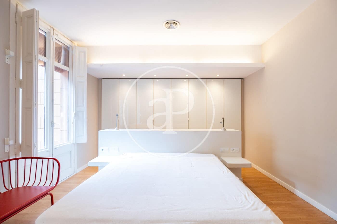 4 Zimmer Apartment zu vermieten in Barcelona Stadt - 3.000 € (Ref: 9686405)