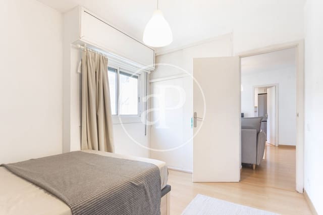 2 sypialnia Apartament do wynajęcia w La Sagrada Família, Miasto Barcelona - 2 000 € (Ref: 9686407)