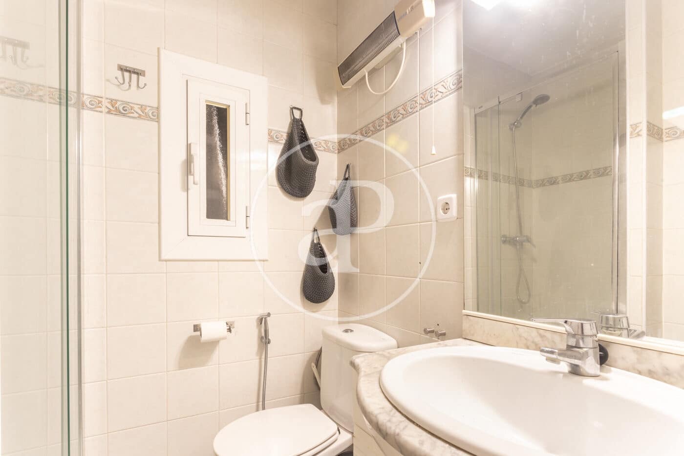 2 sypialnia Apartament do wynajęcia w Miasto Barcelona - 2 000 € (Ref: 9686407)