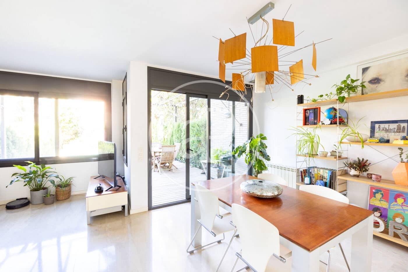 5 makuuhuone Huvila myytävänä paikassa Premia de Mar mukana uima-altaan - 880 000 € (Ref: 9690586)