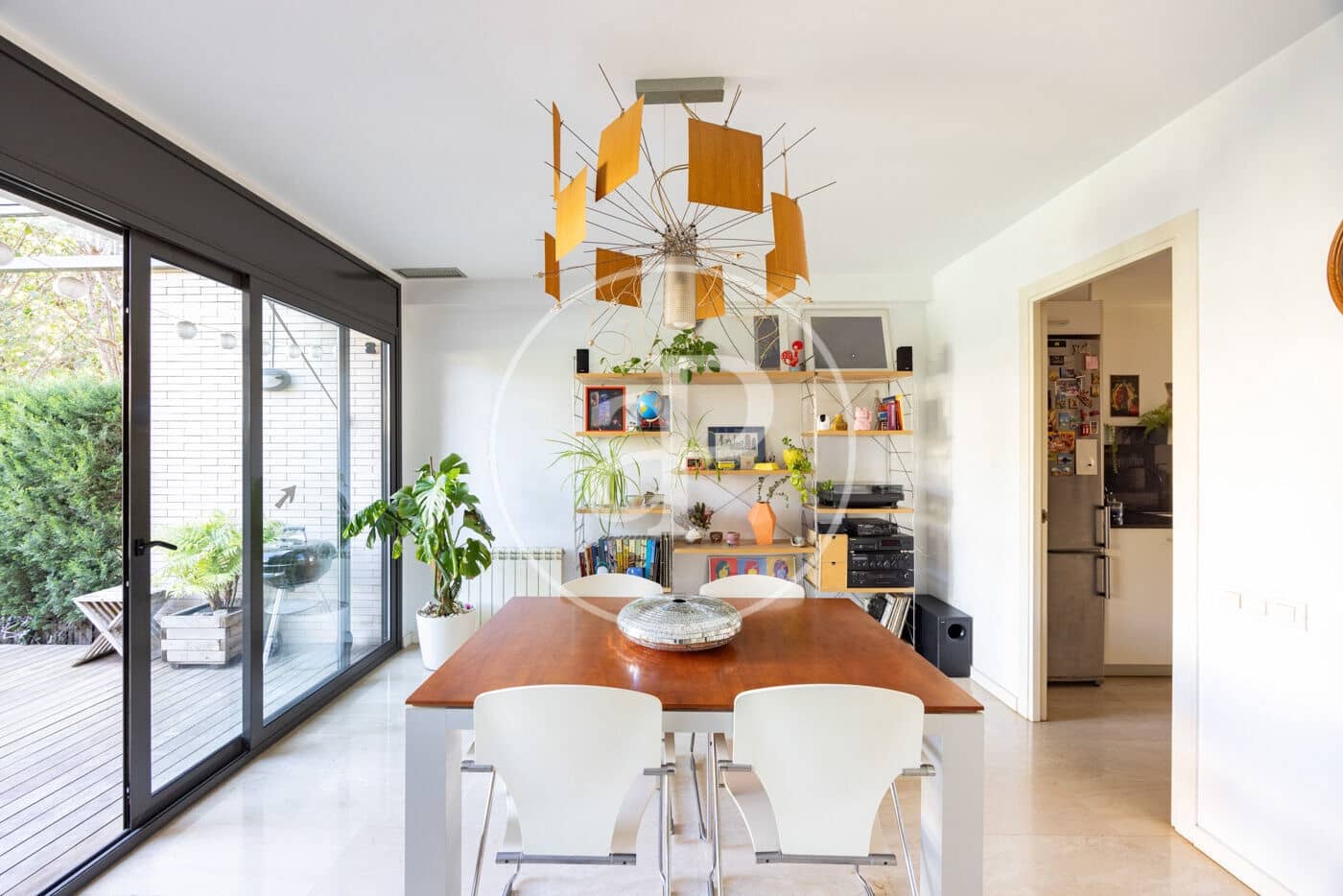 5 makuuhuone Huvila myytävänä paikassa Premia de Mar mukana uima-altaan - 880 000 € (Ref: 9690586)