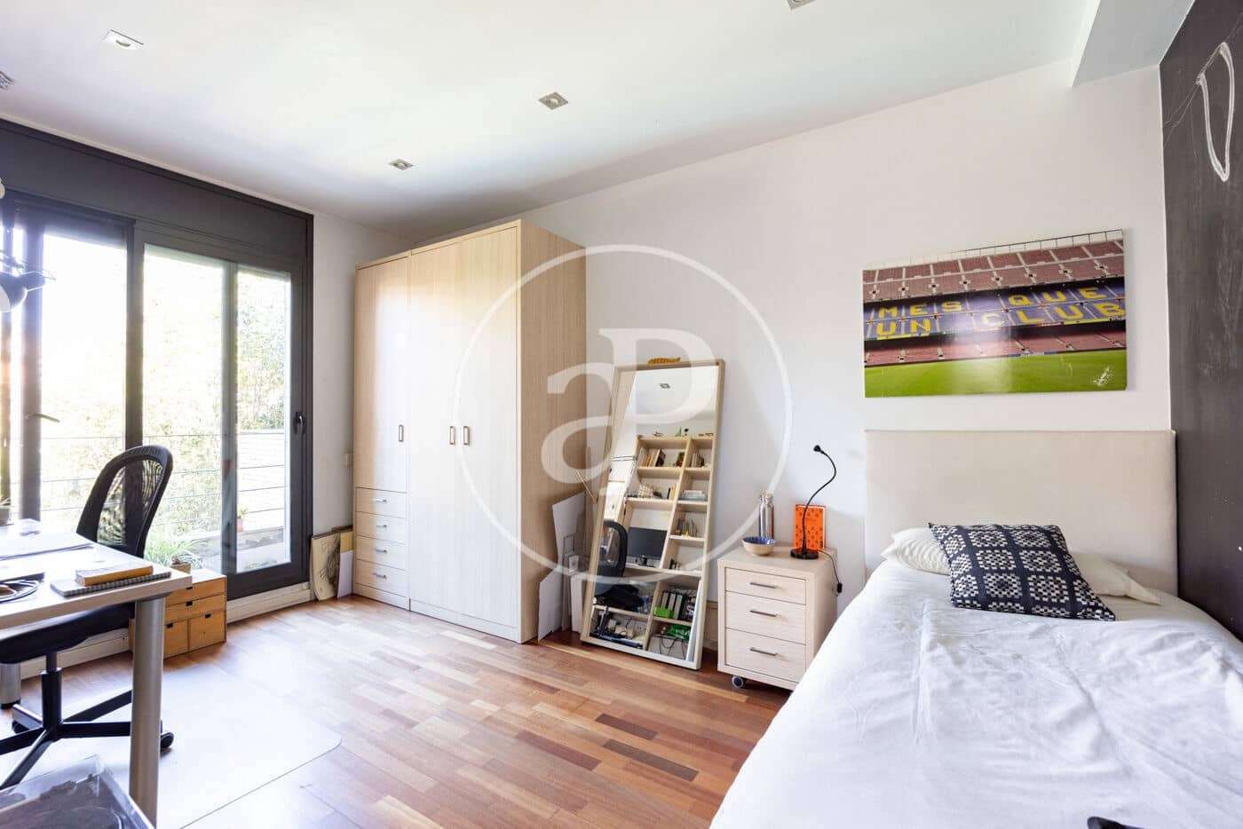 5 makuuhuone Huvila myytävänä paikassa Premia de Mar mukana uima-altaan - 880 000 € (Ref: 9690586)