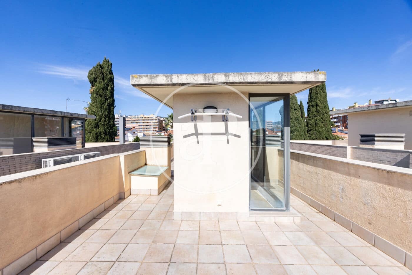 5 makuuhuone Huvila myytävänä paikassa Premia de Mar mukana uima-altaan - 880 000 € (Ref: 9690586)