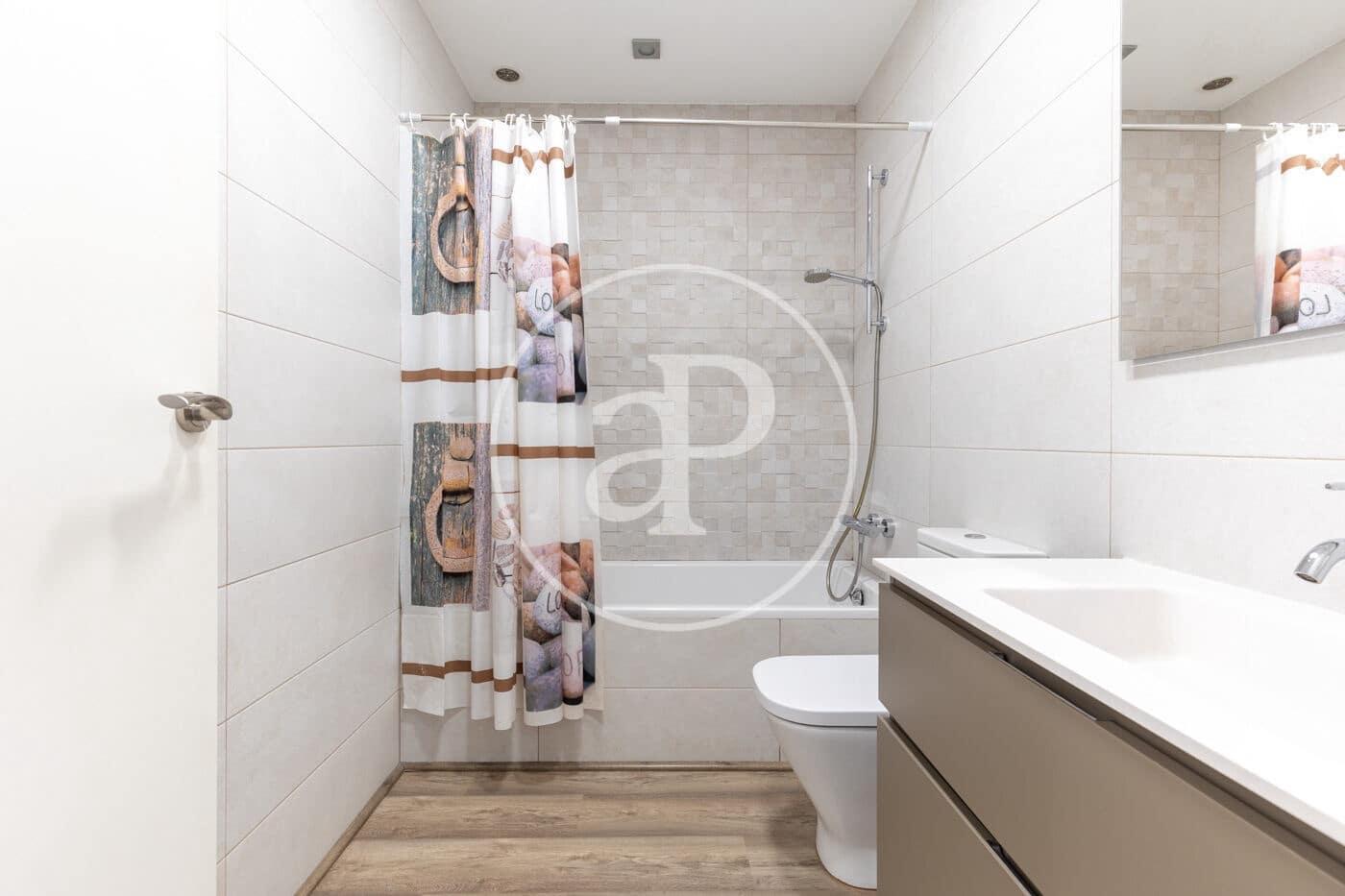 3 sypialnia Apartament na sprzedaż w Sabadell - 420 000 € (Ref: 9690587)