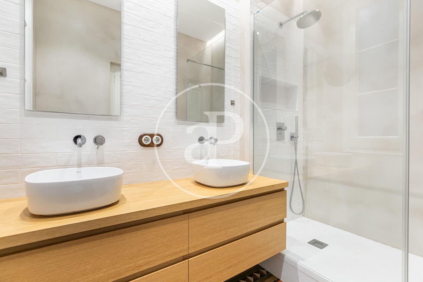 4 bedroom Apartment for rent in Barcelona city - € 4,460 (Ref: 9690588)