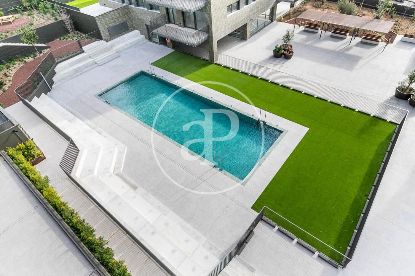 Appartement de 3 chambres à louer à Esplugues de Llobregat avec piscine - 3 331 € (Ref: 9690589)