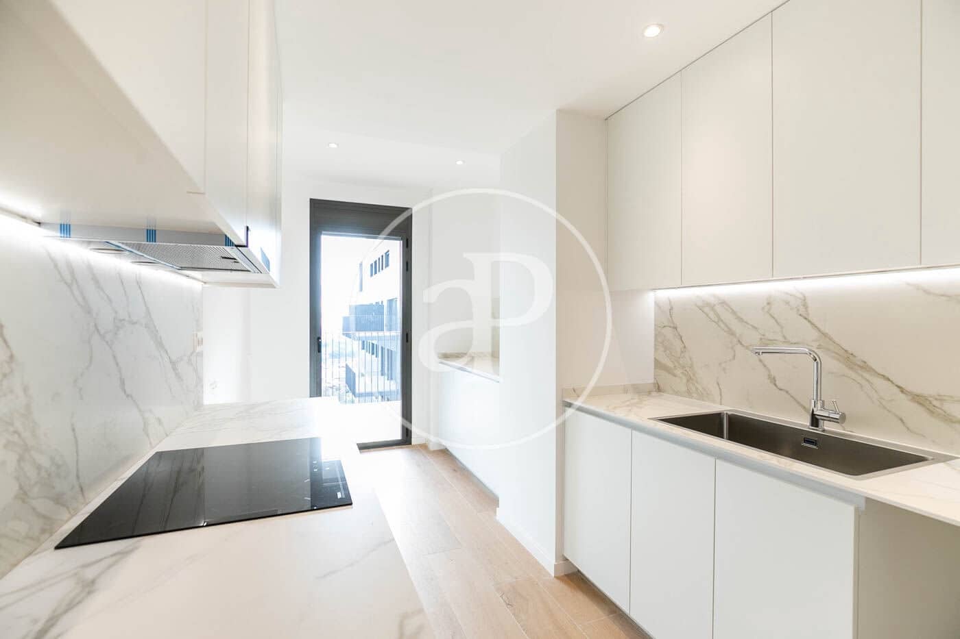 Appartement de 3 chambres à louer à Esplugues de Llobregat avec piscine - 3 331 € (Ref: 9690589)