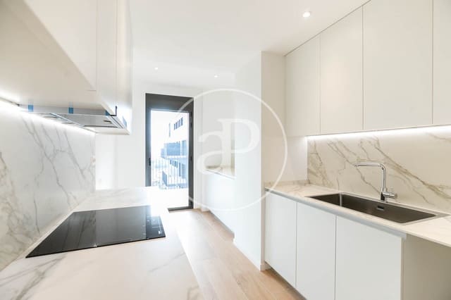 3 soveværelse Lejlighed til leje i Esplugues de Llobregat med swimmingpool - € 3.331 (Ref: 9690589)