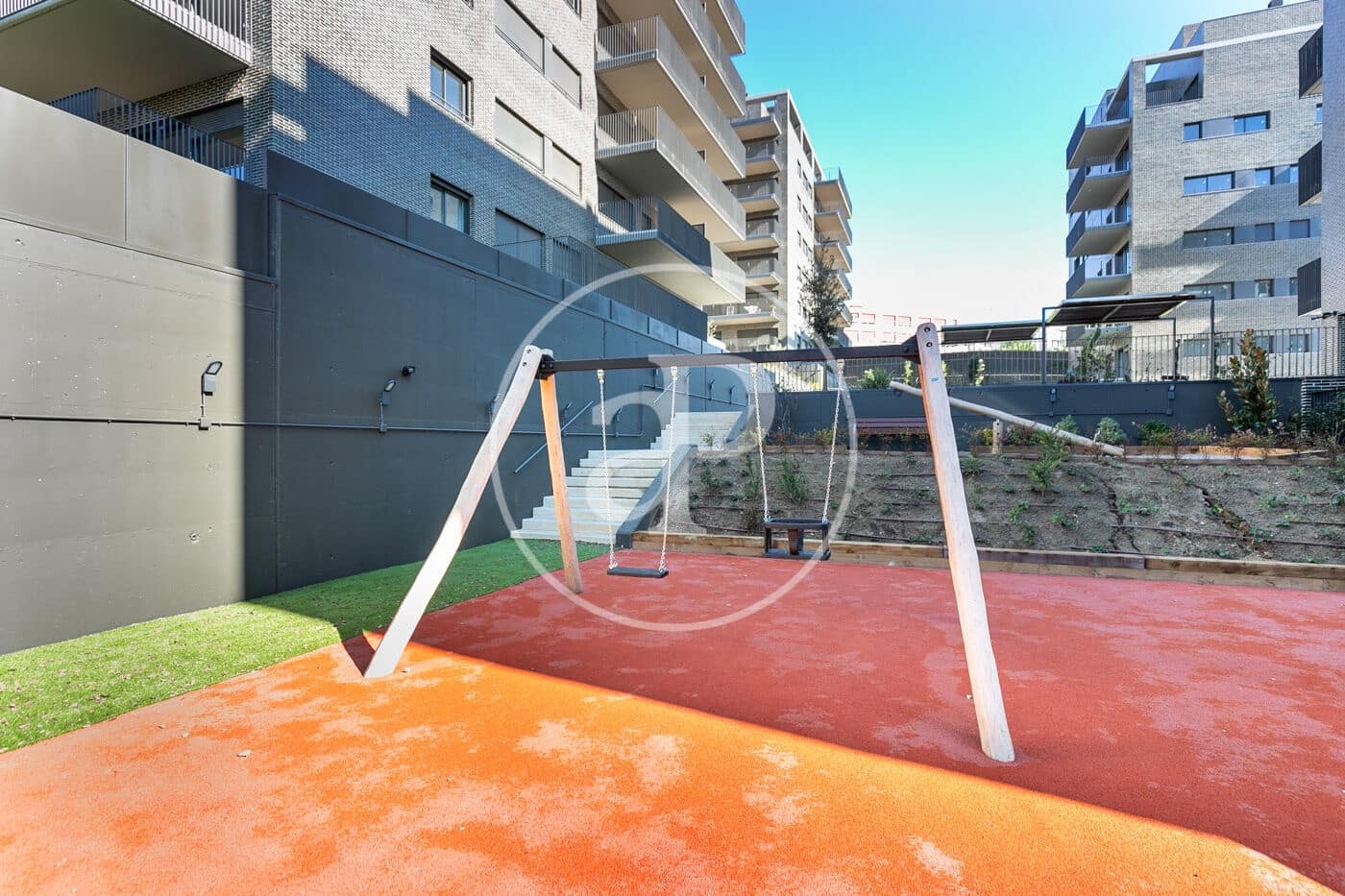 Appartement de 3 chambres à louer à Esplugues de Llobregat avec piscine - 3 331 € (Ref: 9690589)