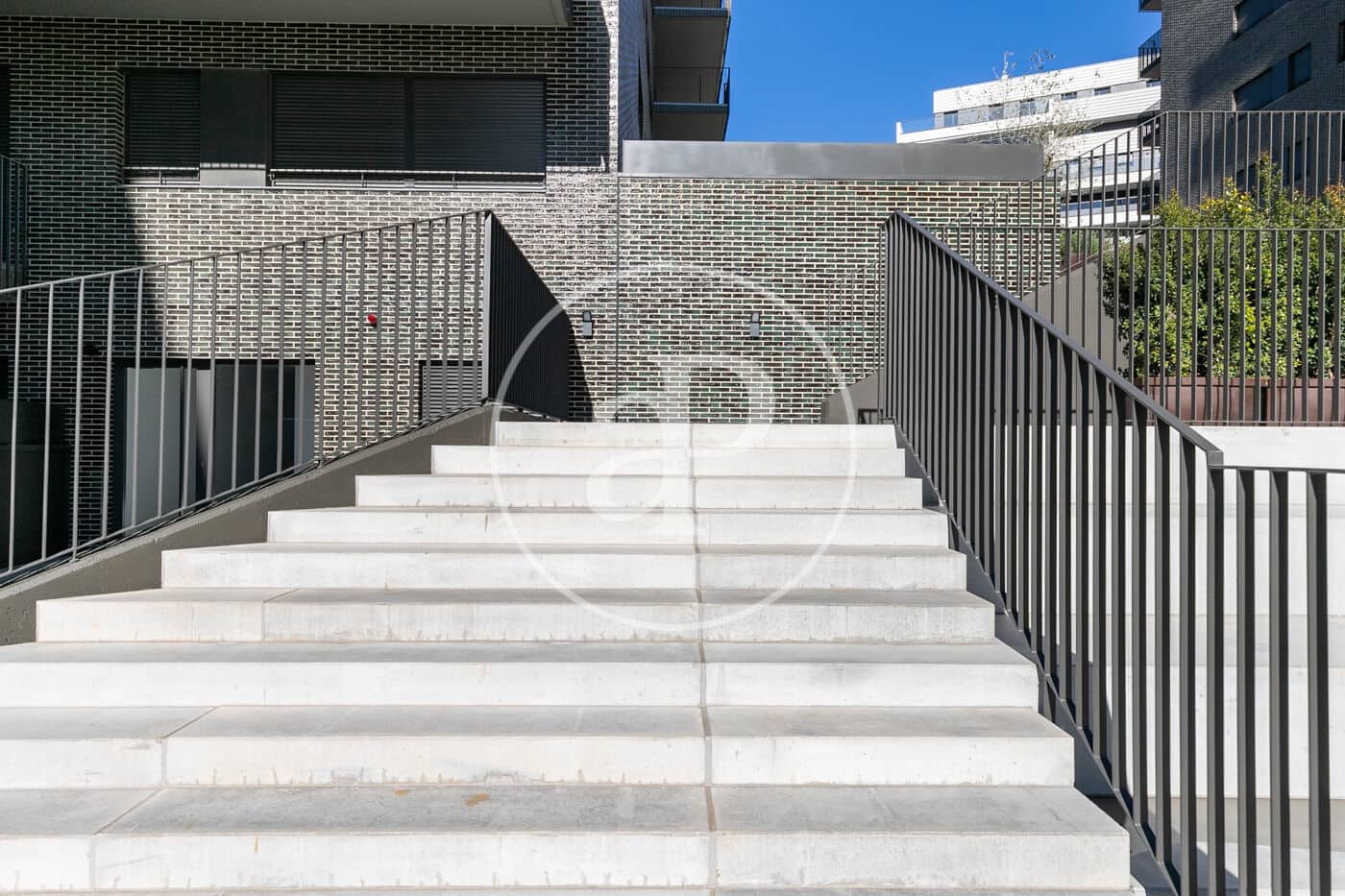 Appartement de 3 chambres à louer à Esplugues de Llobregat avec piscine - 3 331 € (Ref: 9690589)