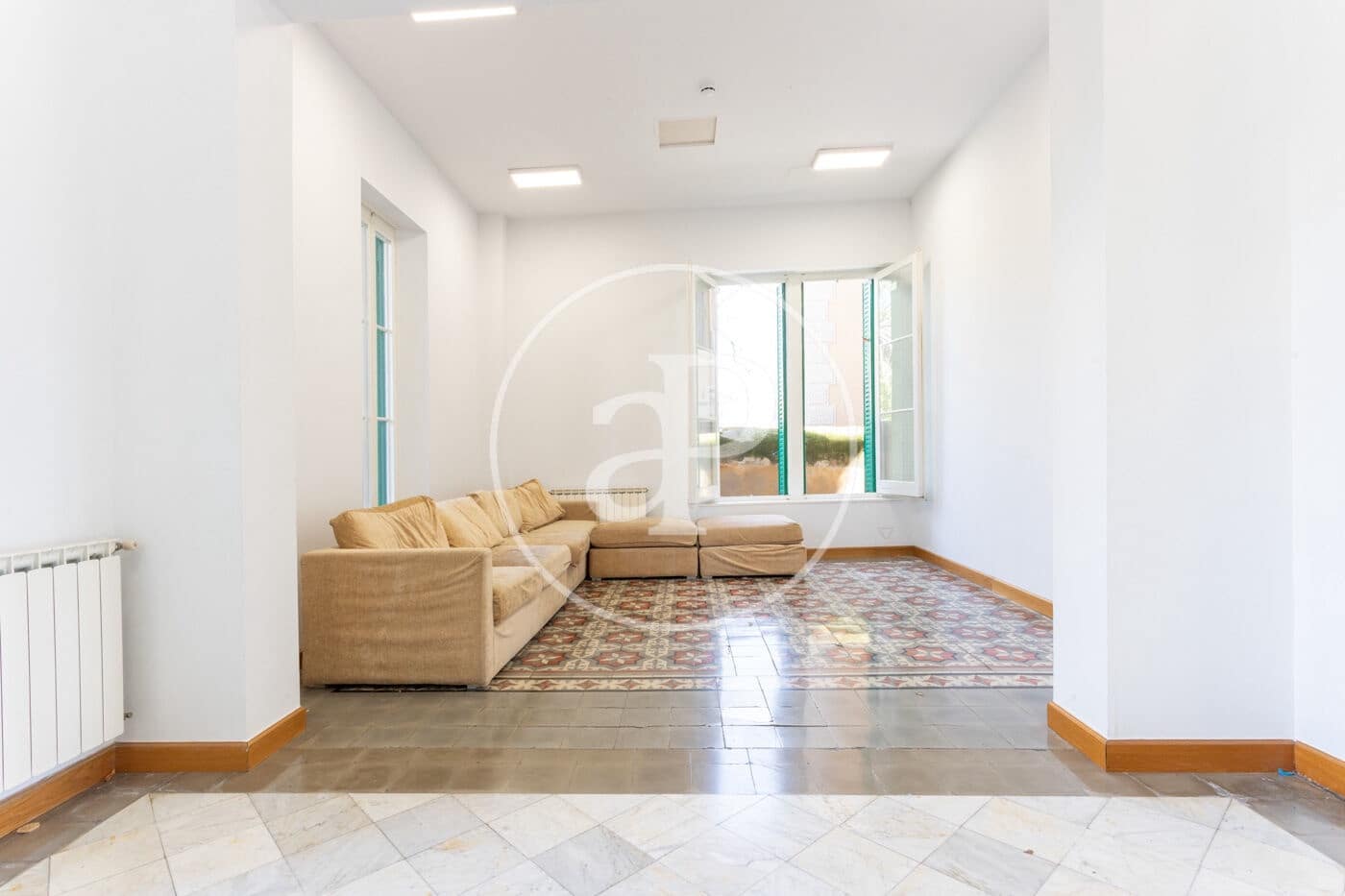 10 bedroom Villa for rent in Barcelona city - € 15,000 (Ref: 9698817)