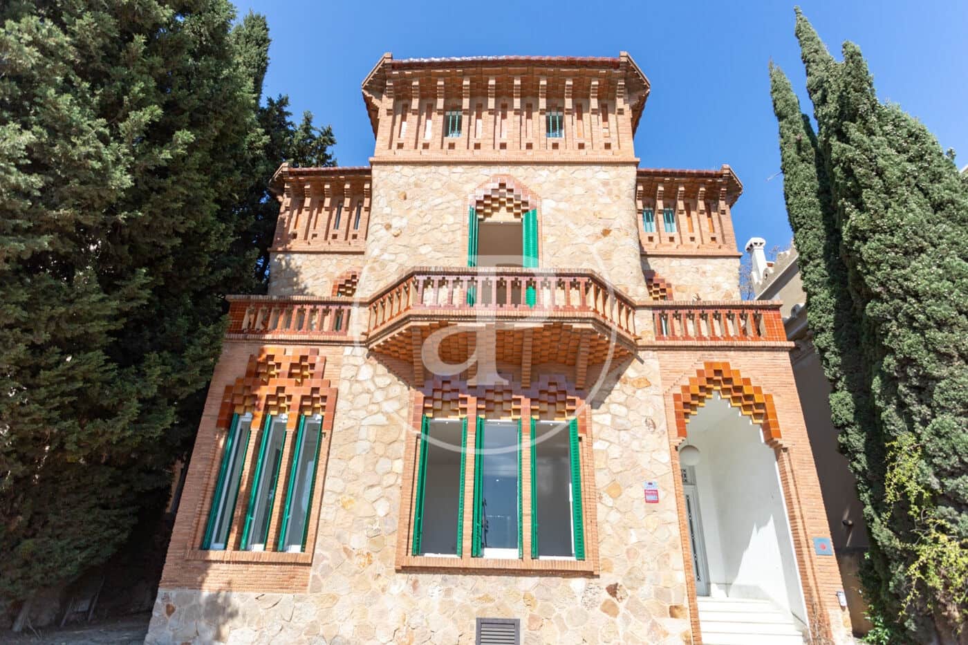 10 bedroom Villa for rent in Barcelona city - € 15,000 (Ref: 9698817)