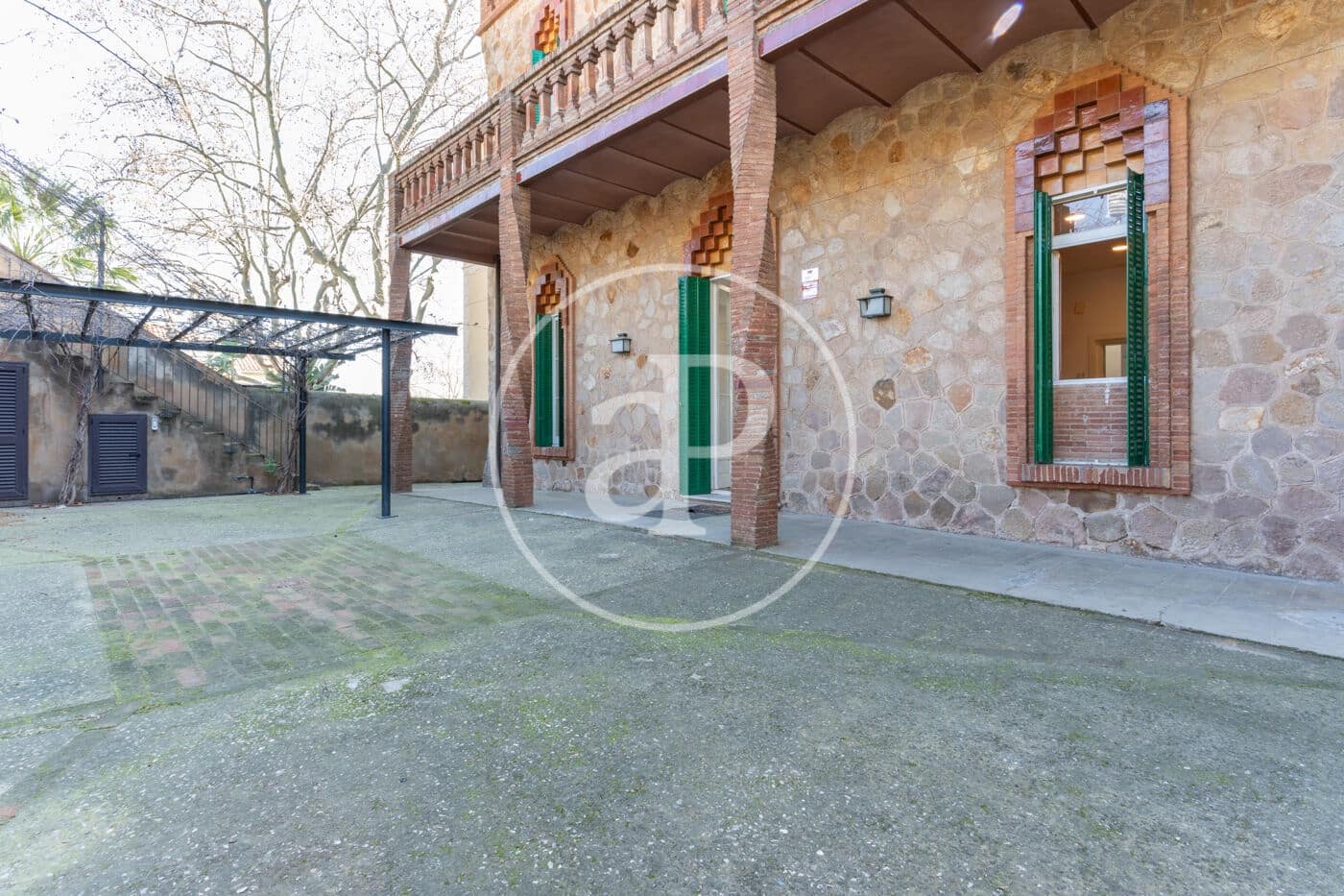 10 bedroom Villa for rent in Barcelona city - € 15,000 (Ref: 9698817)