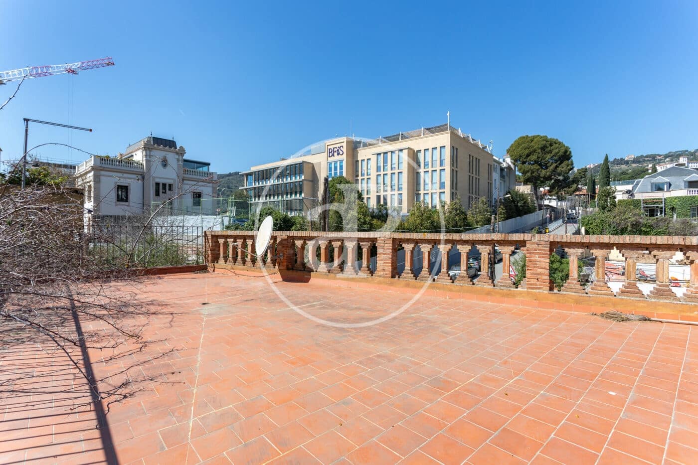 10 bedroom Villa for rent in Barcelona city - € 15,000 (Ref: 9698817)