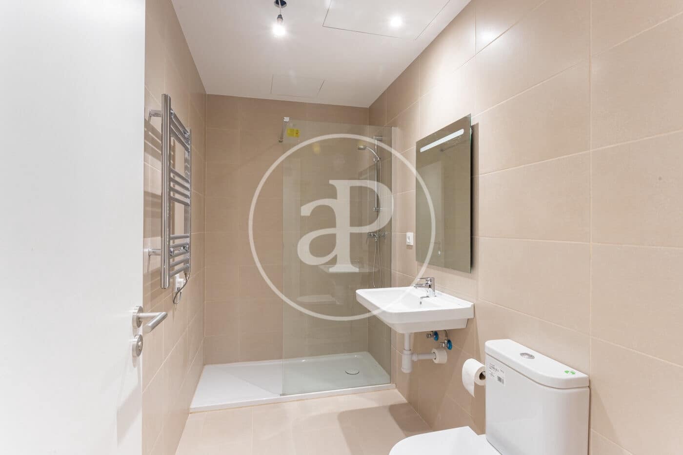 1 bedroom Apartment for rent in Barcelona city - € 1,700 (Ref: 9698819)