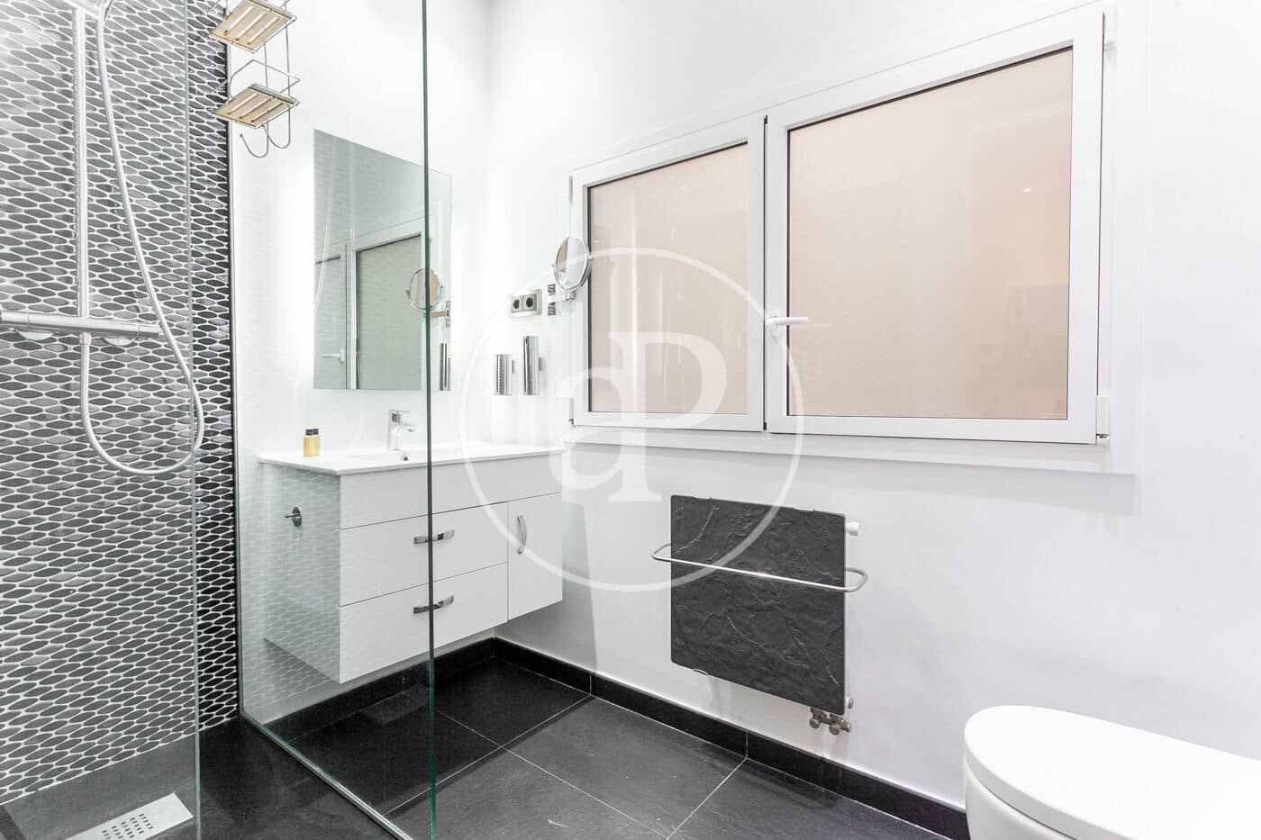 3 bedroom Apartment for rent in Barcelona city - € 2,900 (Ref: 9698822)