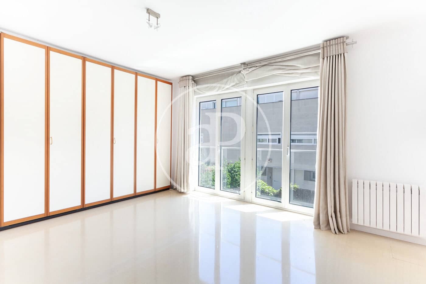 3 sypialnia Willa do wynajęcia w Miasto Barcelona - 2 920 € (Ref: 9698823)