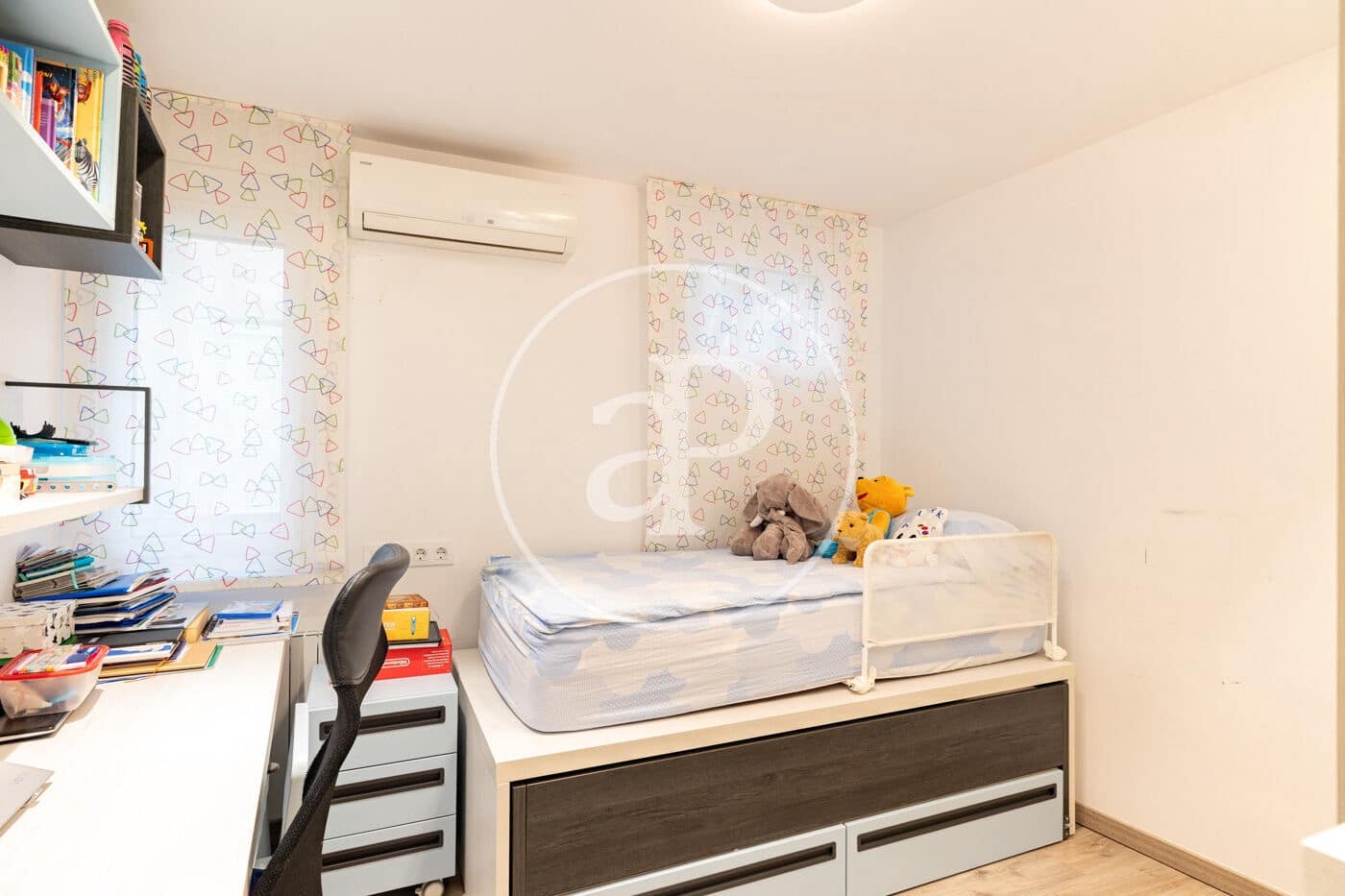 3 bedroom Apartment for sale in Barcelona city - € 1,150,000 (Ref: 9701608)