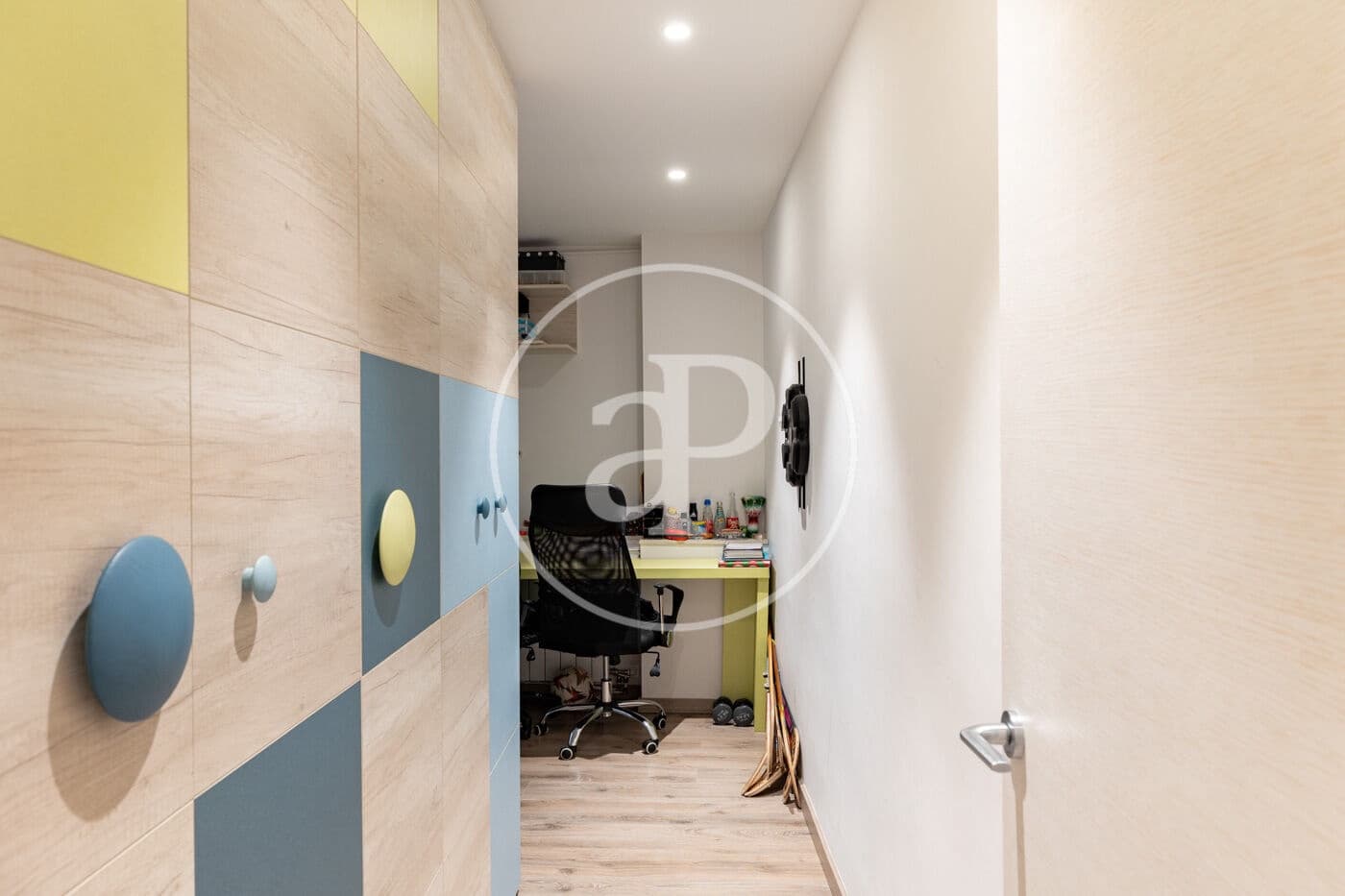 3 bedroom Apartment for sale in Barcelona city - € 1,150,000 (Ref: 9701608)