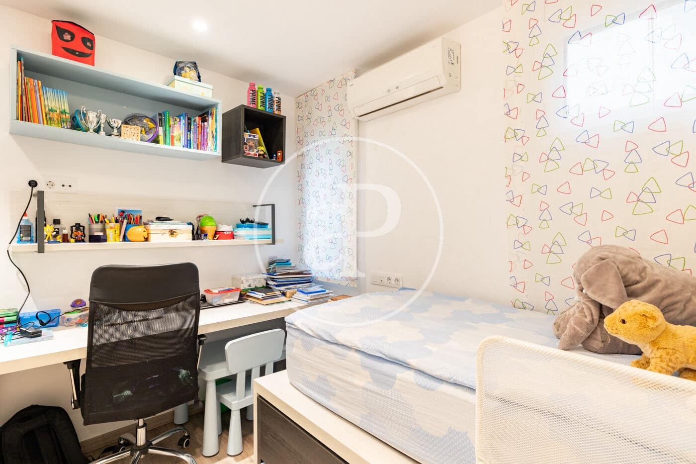 3 bedroom Apartment for sale in Barcelona city - € 1,150,000 (Ref: 9701608)