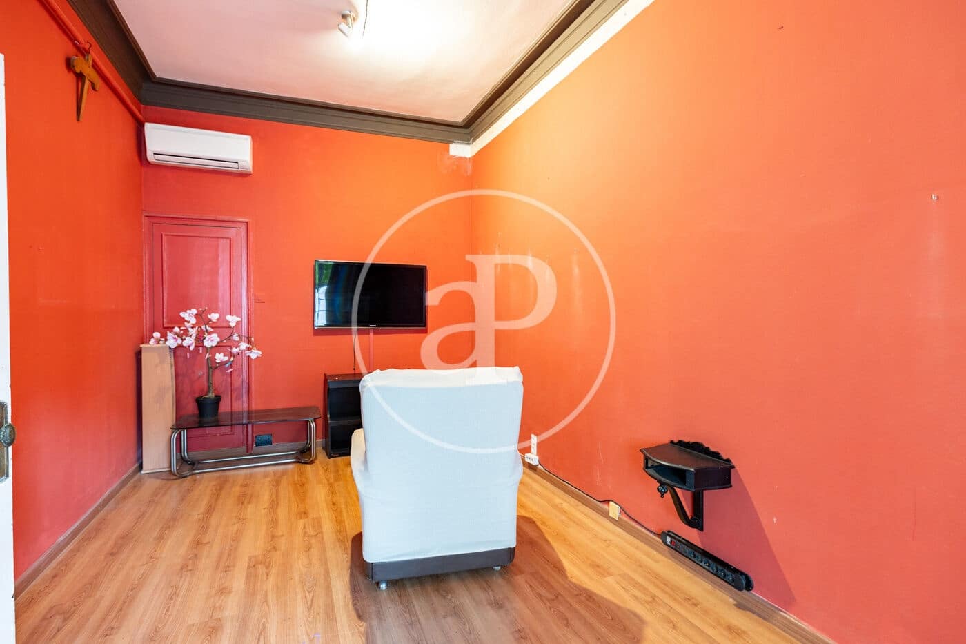 7 bedroom Apartment for sale in Barcelona city - € 1,625,000 (Ref: 9701609)