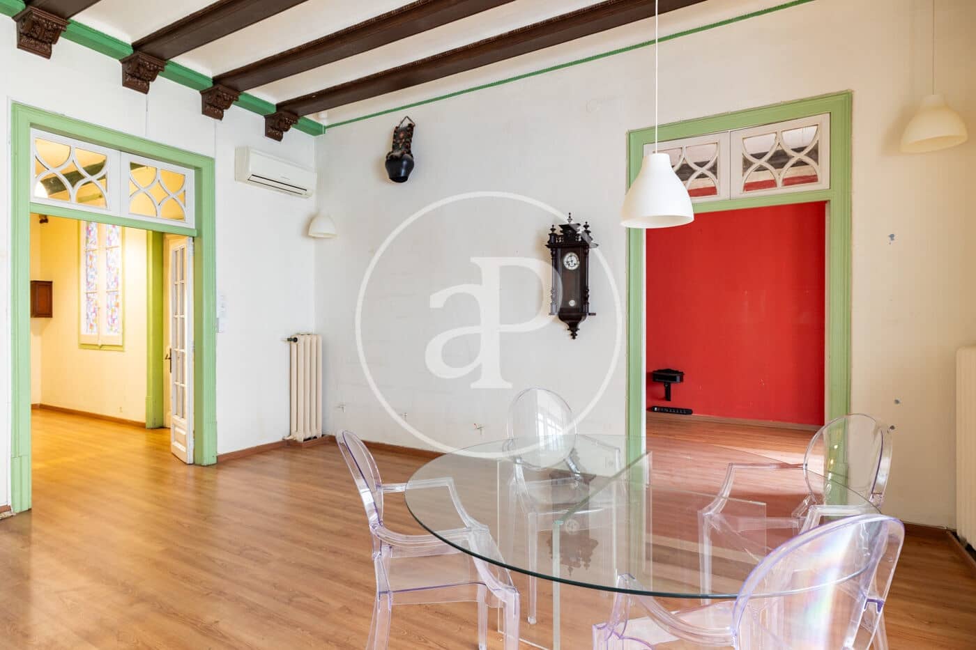 7 bedroom Apartment for sale in Barcelona city - € 1,625,000 (Ref: 9701609)