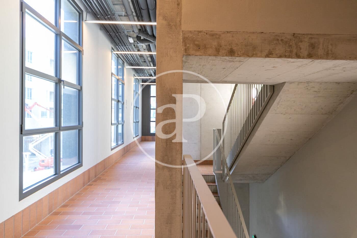 2 slaapkamer Appartement te huur in Barcelona stad - € 2.500 (Ref: 9701610)