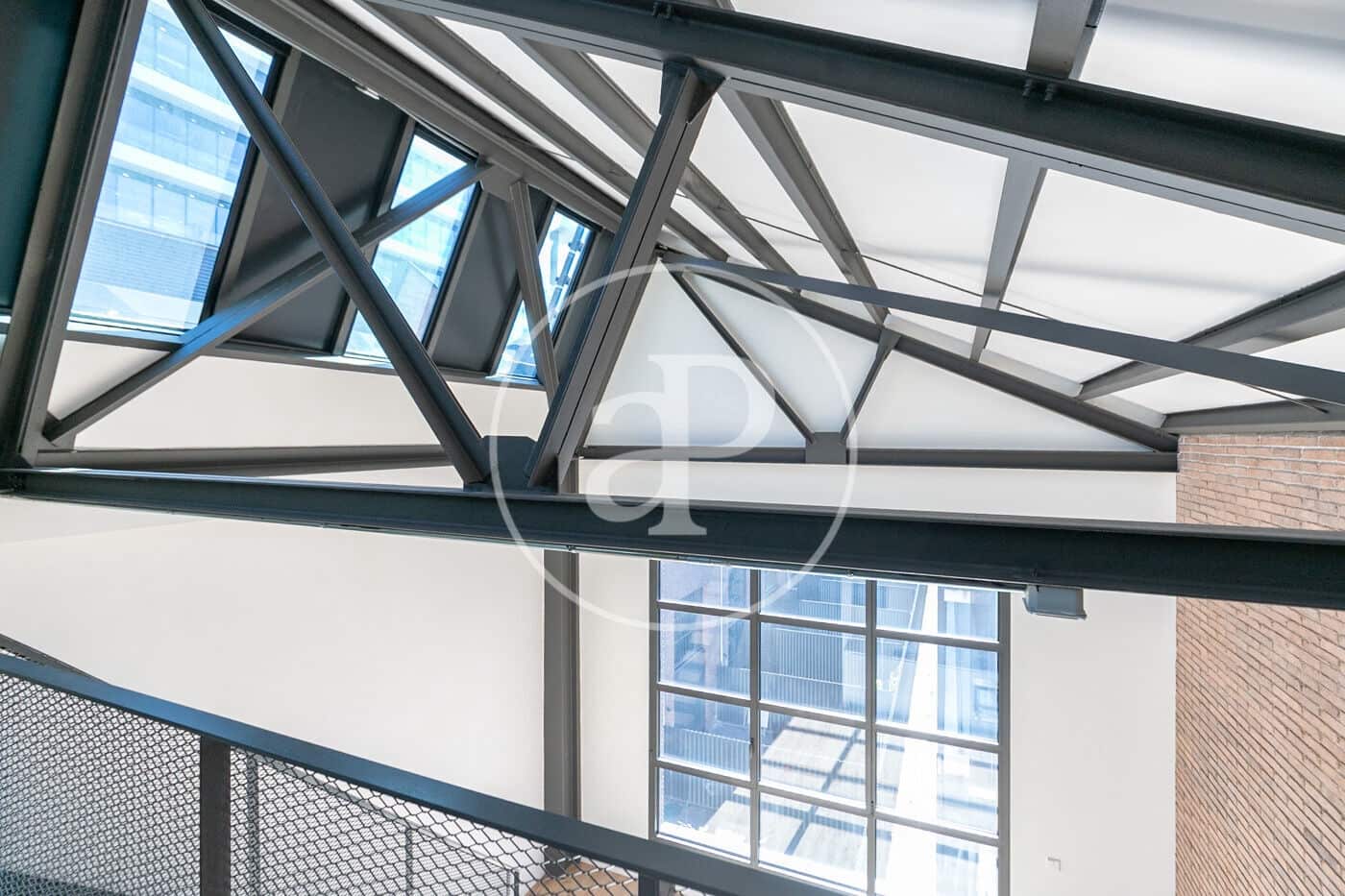 2 slaapkamer Appartement te huur in Barcelona stad - € 2.500 (Ref: 9701610)