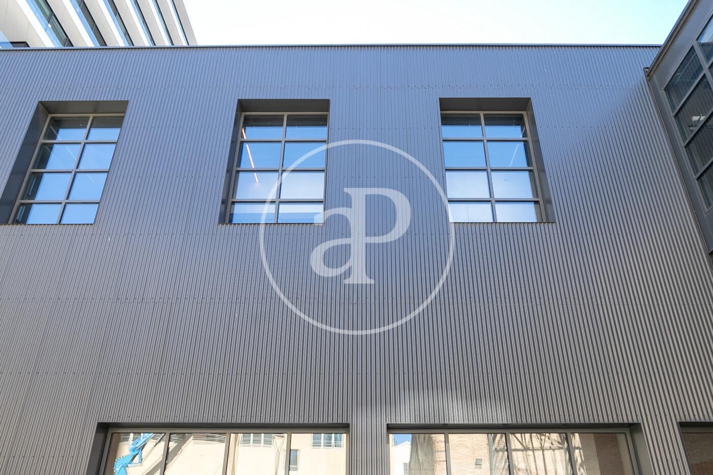 2 slaapkamer Appartement te huur in Barcelona stad - € 2.500 (Ref: 9701610)