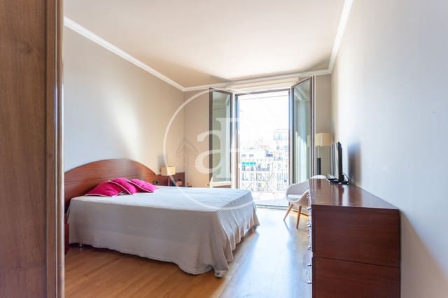 4 quarto Apartamento para arrendar em La Dreta de L'Eixample, Barcelona cidade - 7 000 € (Ref: 9711953)