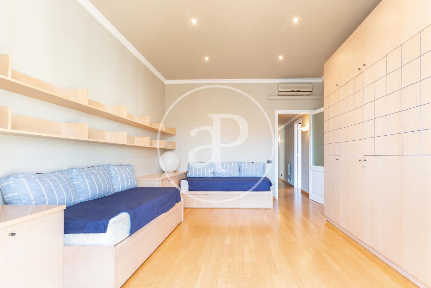 4 sovrum Lägenhet att hyra i Barcelona stad - 7 000 € (Ref: 9711953)
