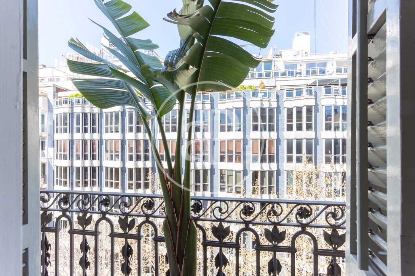 4 sovrum Lägenhet att hyra i Barcelona stad - 7 000 € (Ref: 9711953)