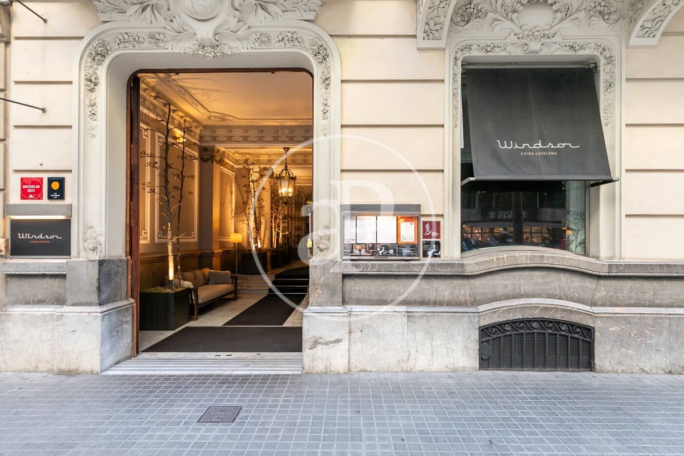 4 sovrum Lägenhet att hyra i Barcelona stad - 7 000 € (Ref: 9711953)