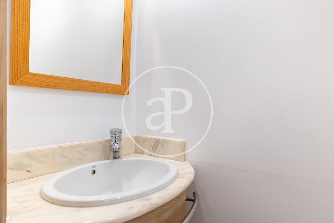 4 bedroom Apartment for rent in Barcelona city - € 7,900 (Ref: 9711954)