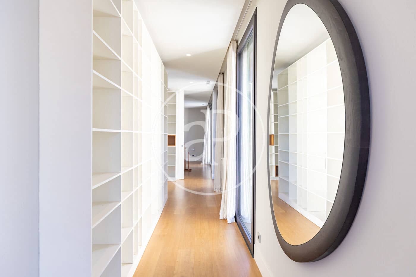 5 bedroom Apartment for rent in Barcelona city - € 15,000 (Ref: 9711955)