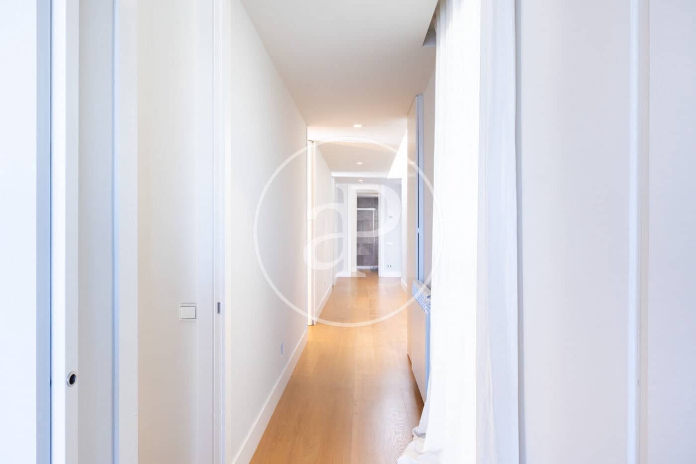 5 bedroom Apartment for rent in Barcelona city - € 15,000 (Ref: 9711955)