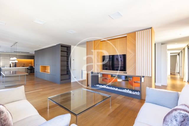 5 quarto Apartamento para arrendar em La Dreta de L'Eixample, Barcelona cidade - 15 000 € (Ref: 9711955)