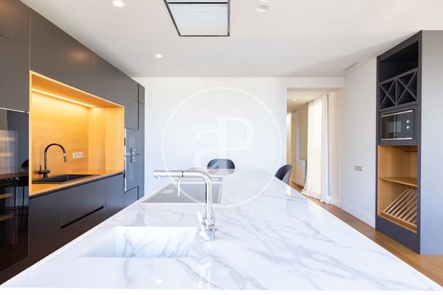 5 quarto Apartamento para arrendar em La Dreta de L'Eixample, Barcelona cidade - 15 000 € (Ref: 9711955)