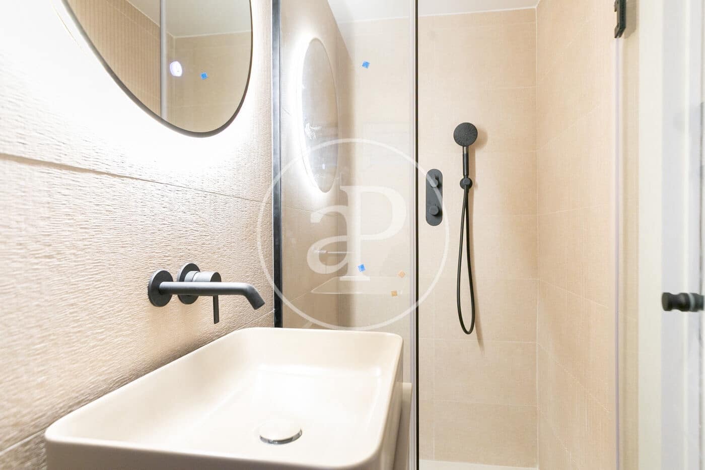 1 slaapkamer Appartement te koop in Barcelona stad - € 295.000 (Ref: 9711957)