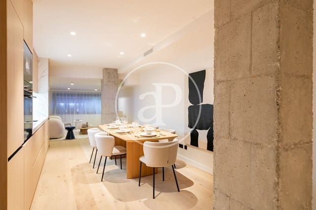 1 slaapkamer Appartement te koop in La Sagrada Família, Barcelona stad - € 295.000 (Ref: 9711957)