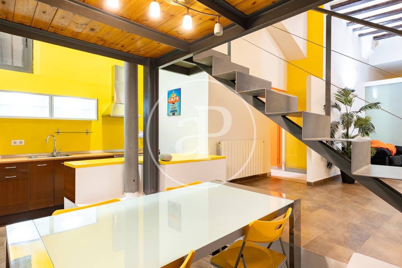 2 slaapkamer Appartement te koop in Barcelona stad - € 390.000 (Ref: 9714919)