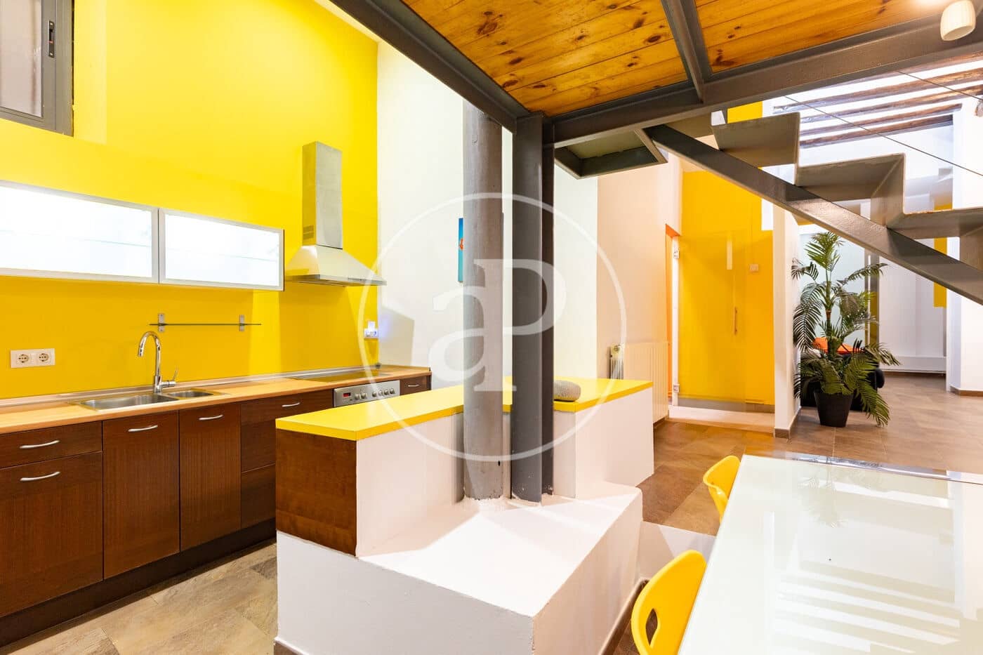 2 slaapkamer Appartement te koop in Barcelona stad - € 390.000 (Ref: 9714919)