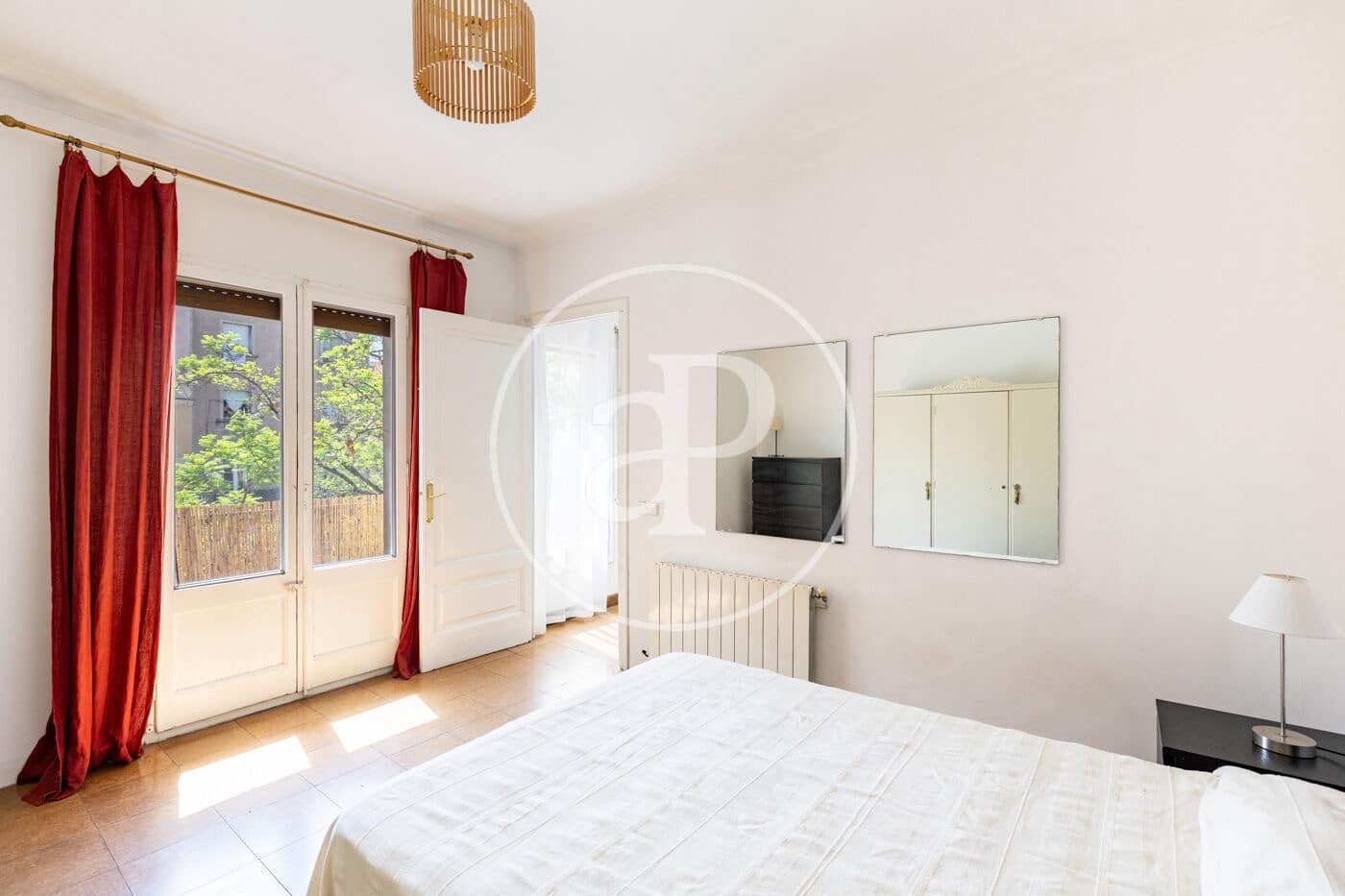 5 slaapkamer Appartement te koop in Barcelona stad - € 975.000 (Ref: 9714920)