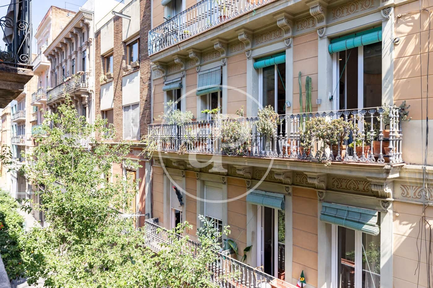 5 slaapkamer Appartement te koop in Barcelona stad - € 975.000 (Ref: 9714920)
